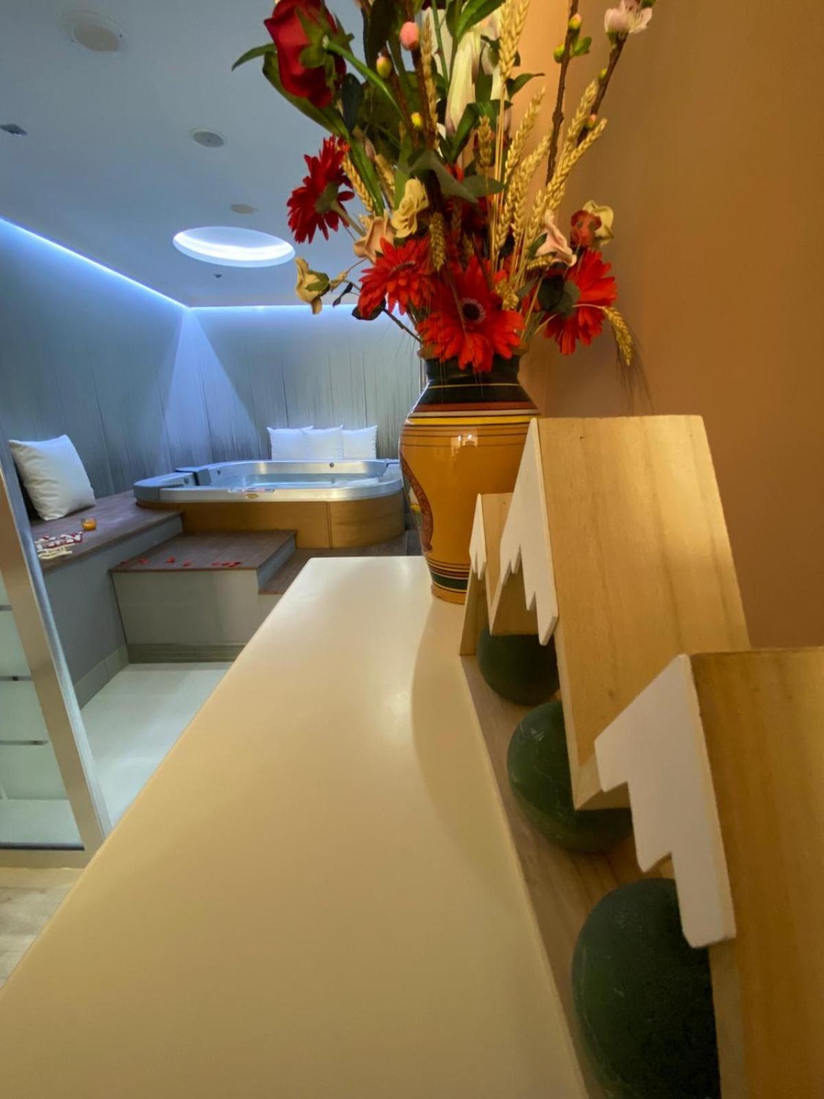 Hotel Sila Камилятело Силано Екстериор снимка
